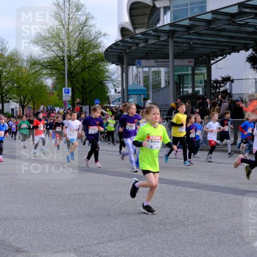 25.04.2026 - Das Zehntel Tim E. http://msf.ph/oto/9566855 25.04.2026 08:34:55 Ziel  meine-sportfotos.de