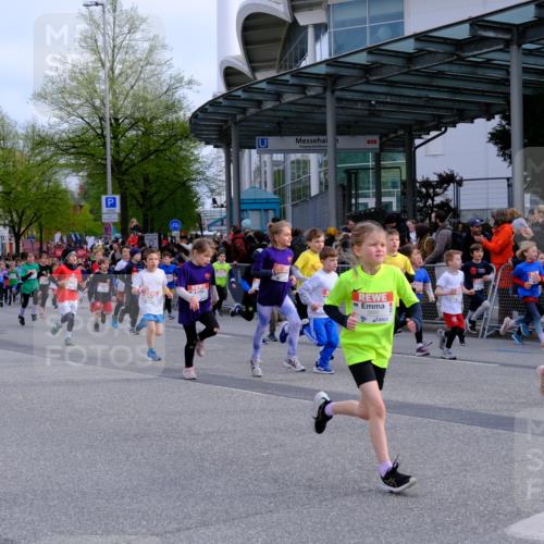 25.04.2026 - Das Zehntel Tim E. http://msf.ph/oto/9566857 25.04.2026 08:34:55 Ziel  meine-sportfotos.de