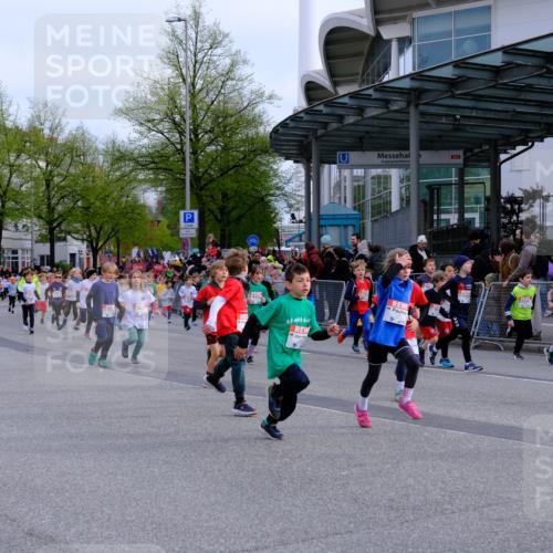 25.04.2026 - Das Zehntel Tim E. http://msf.ph/oto/9566867 25.04.2026 08:34:57 Ziel  meine-sportfotos.de