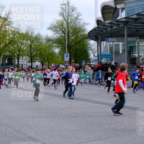 25.04.2026 - Das Zehntel Tim E. http://msf.ph/oto/9566870 25.04.2026 08:34:58 Ziel  meine-sportfotos.de
