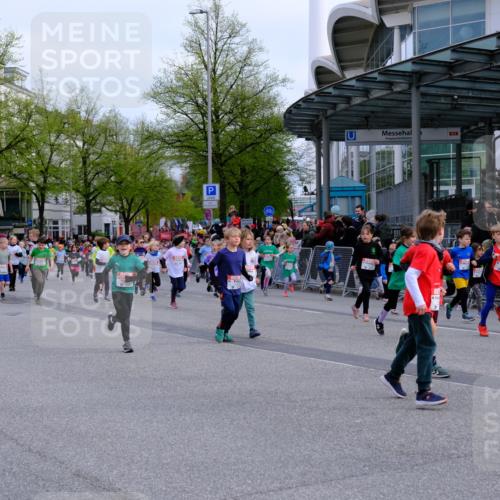 25.04.2026 - Das Zehntel Tim E. http://msf.ph/oto/9566871 25.04.2026 08:34:58 Ziel  meine-sportfotos.de