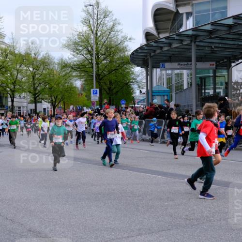25.04.2026 - Das Zehntel Tim E. http://msf.ph/oto/9566872 25.04.2026 08:34:58 Ziel  meine-sportfotos.de
