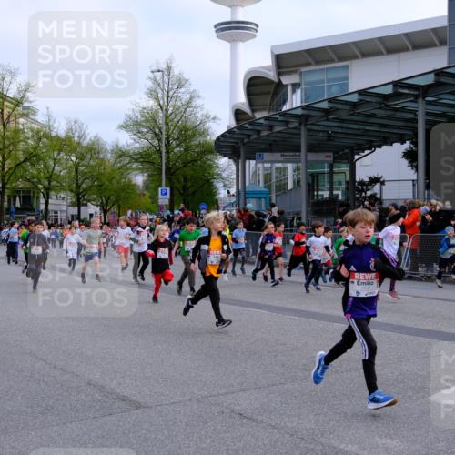 25.04.2026 - Das Zehntel Tim E. http://msf.ph/oto/9566880 25.04.2026 08:35:02 Ziel  meine-sportfotos.de