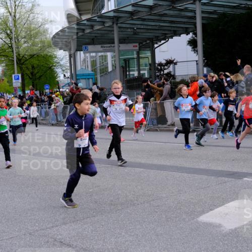 25.04.2026 - Das Zehntel Tim E. http://msf.ph/oto/9566885 25.04.2026 08:35:04 Ziel  meine-sportfotos.de