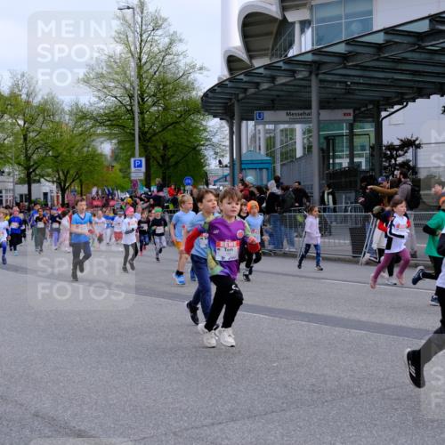 25.04.2026 - Das Zehntel Tim E. http://msf.ph/oto/9566899 25.04.2026 08:35:07 Ziel  meine-sportfotos.de