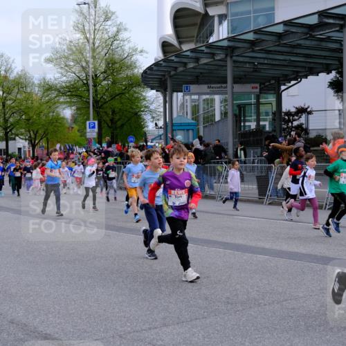25.04.2026 - Das Zehntel Tim E. http://msf.ph/oto/9566900 25.04.2026 08:35:07 Ziel  meine-sportfotos.de