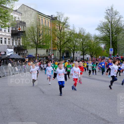 25.04.2026 - Das Zehntel Tim E. http://msf.ph/oto/9566902 25.04.2026 08:35:10 Ziel  meine-sportfotos.de
