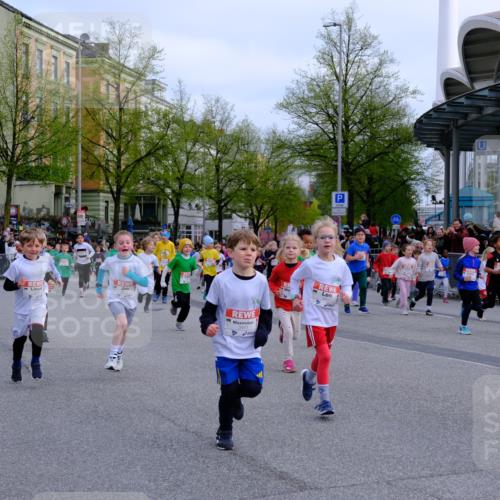 25.04.2026 - Das Zehntel Tim E. http://msf.ph/oto/9566908 25.04.2026 08:35:11 Ziel  meine-sportfotos.de