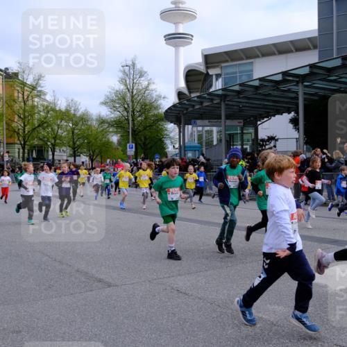 25.04.2026 - Das Zehntel Tim E. http://msf.ph/oto/9566926 25.04.2026 08:35:19 Ziel  meine-sportfotos.de