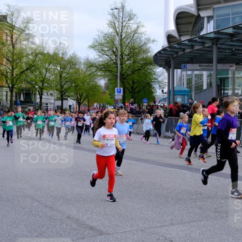 25.04.2026 - Das Zehntel Tim E. http://msf.ph/oto/9566940 25.04.2026 08:35:23 Ziel  meine-sportfotos.de