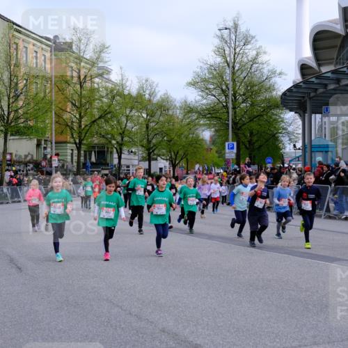 25.04.2026 - Das Zehntel Tim E. http://msf.ph/oto/9566950 25.04.2026 08:35:26 Ziel  meine-sportfotos.de