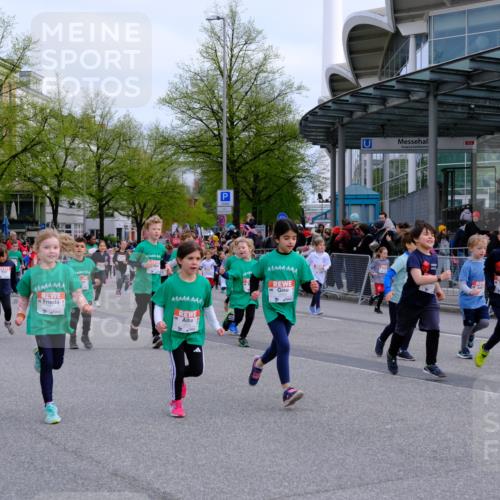 25.04.2026 - Das Zehntel Tim E. http://msf.ph/oto/9566951 25.04.2026 08:35:27 Ziel  meine-sportfotos.de