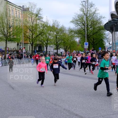25.04.2026 - Das Zehntel Tim E. http://msf.ph/oto/9566956 25.04.2026 08:35:29 Ziel  meine-sportfotos.de