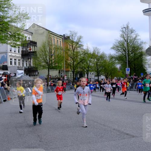 25.04.2026 - Das Zehntel Tim E. http://msf.ph/oto/9566963 25.04.2026 08:35:33 Ziel  meine-sportfotos.de