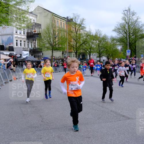 25.04.2026 - Das Zehntel Tim E. http://msf.ph/oto/9566969 25.04.2026 08:35:35 Ziel  meine-sportfotos.de