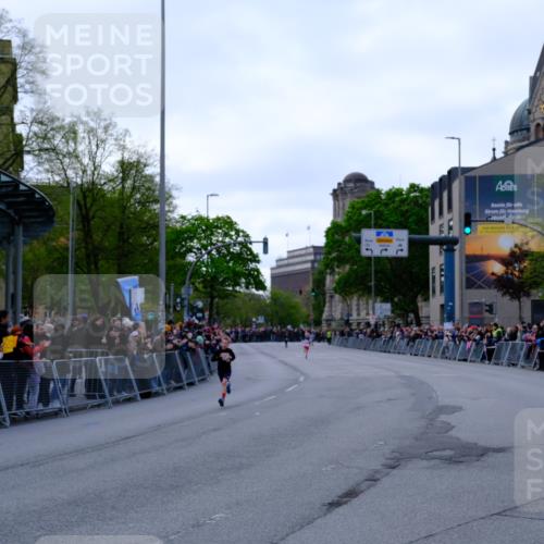 25.04.2026 - Das Zehntel Tim E. http://msf.ph/oto/9567001 25.04.2026 08:45:49 Ziel 4067 meine-sportfotos.de