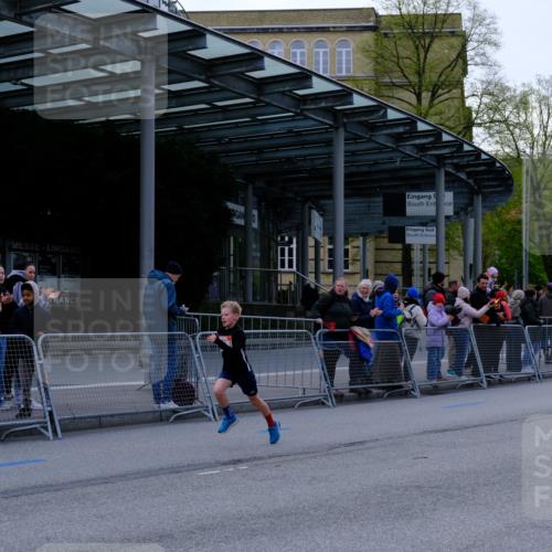 25.04.2026 - Das Zehntel Tim E. http://msf.ph/oto/9567010 25.04.2026 08:45:52 Ziel 4067 meine-sportfotos.de