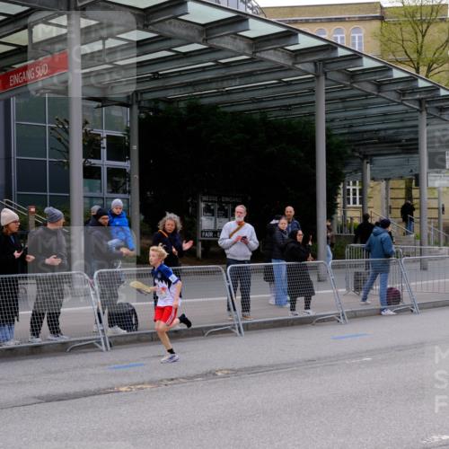 25.04.2026 - Das Zehntel Tim E. http://msf.ph/oto/9567017 25.04.2026 08:46:03 Ziel 4017 meine-sportfotos.de