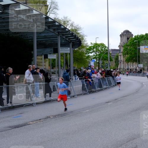 25.04.2026 - Das Zehntel Tim E. http://msf.ph/oto/9567039 25.04.2026 08:46:14 Ziel 1221, 2328, 3081, 3582 meine-sportfotos.de
