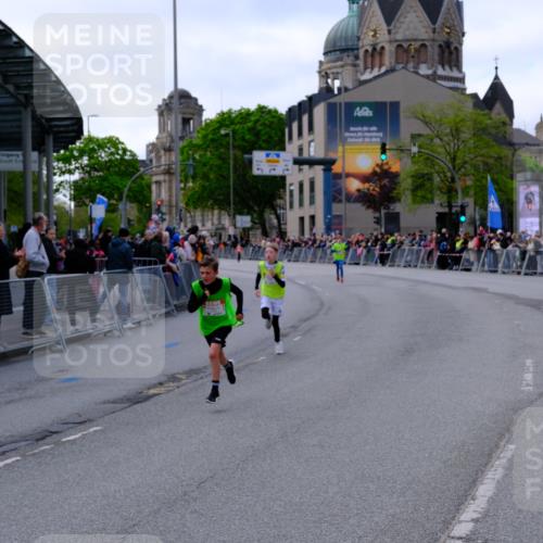 25.04.2026 - Das Zehntel Tim E. http://msf.ph/oto/9567061 25.04.2026 08:46:40 Ziel 3188, 3339, 3997 meine-sportfotos.de