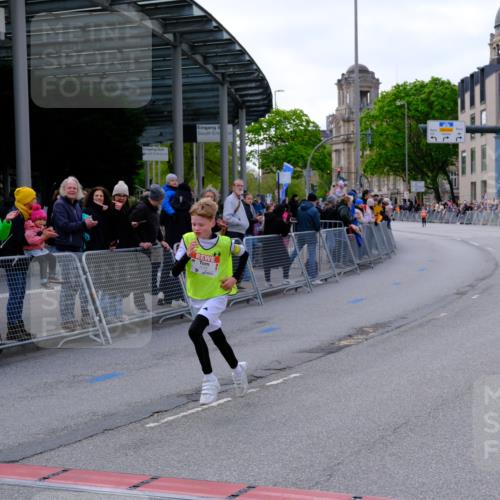 25.04.2026 - Das Zehntel Tim E. http://msf.ph/oto/9567070 25.04.2026 08:46:42 Ziel 3188, 3232, 3339 meine-sportfotos.de
