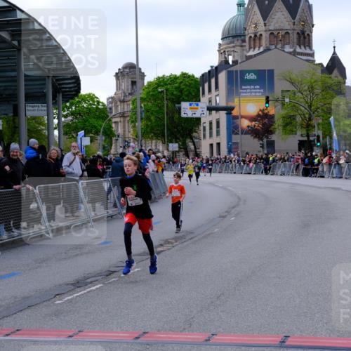 25.04.2026 - Das Zehntel Tim E. http://msf.ph/oto/9567087 25.04.2026 08:47:00 Ziel 1726 meine-sportfotos.de