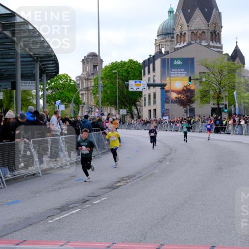 25.04.2026 - Das Zehntel Tim E. http://msf.ph/oto/9567092 25.04.2026 08:47:08 Ziel 1324, 1851, 1999, 2160, 2798, 2958 meine-sportfotos.de