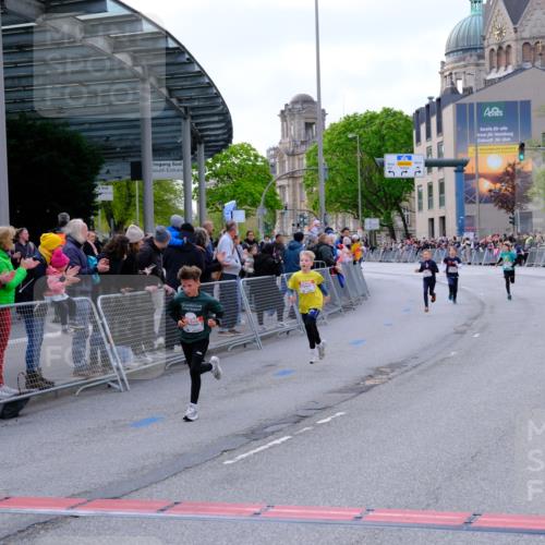 25.04.2026 - Das Zehntel Tim E. http://msf.ph/oto/9567095 25.04.2026 08:47:09 Ziel 1324, 1851, 1999, 2160, 2798, 2958 meine-sportfotos.de