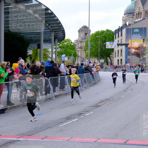 25.04.2026 - Das Zehntel Tim E. http://msf.ph/oto/9567099 25.04.2026 08:47:09 Ziel 1324, 1851, 1999, 2160, 2798, 2958 meine-sportfotos.de
