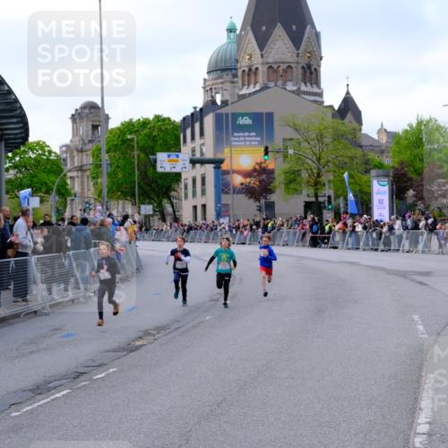 25.04.2026 - Das Zehntel Tim E. http://msf.ph/oto/9567105 25.04.2026 08:47:11 Ziel 1324, 1851, 1999, 2160, 2798, 2958 meine-sportfotos.de