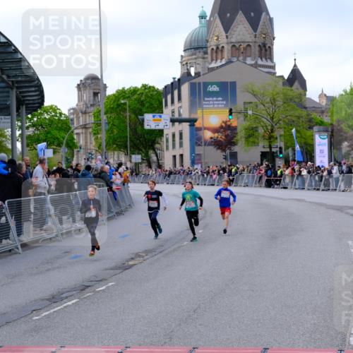 25.04.2026 - Das Zehntel Tim E. http://msf.ph/oto/9567108 25.04.2026 08:47:11 Ziel 1324, 1851, 1999, 2160, 2798, 2958 meine-sportfotos.de