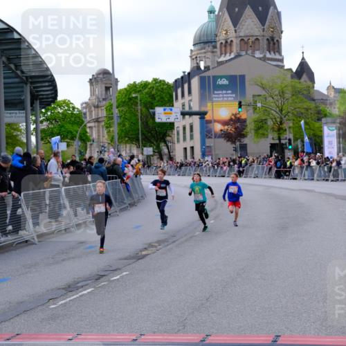 25.04.2026 - Das Zehntel Tim E. http://msf.ph/oto/9567109 25.04.2026 08:47:11 Ziel 1324, 1851, 1999, 2160, 2798, 2958 meine-sportfotos.de