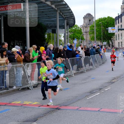 25.04.2026 - Das Zehntel Tim E. http://msf.ph/oto/9567144 25.04.2026 08:47:33 Ziel 1184, 1223, 1246, 2005, 2034, 2611, 2981, 3402, 4022, 4024 meine-sportfotos.de