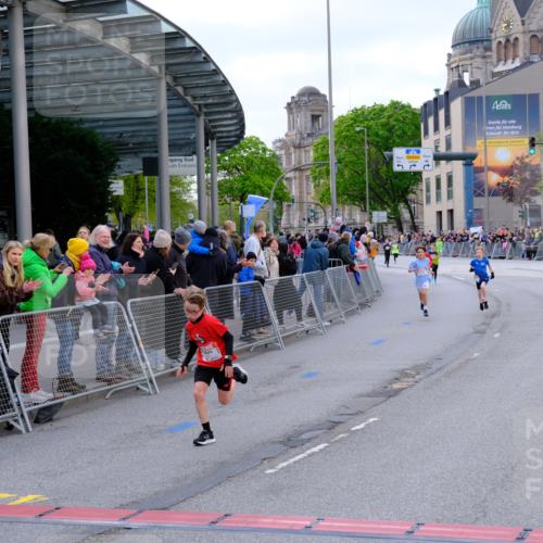 25.04.2026 - Das Zehntel Tim E. http://msf.ph/oto/9567147 25.04.2026 08:47:35 Ziel 1184, 1223, 1246, 2005, 2034, 2611, 2981, 3402, 4022, 4024, 4070 meine-sportfotos.de