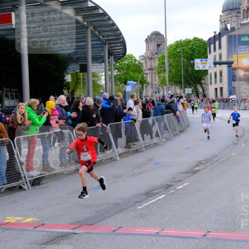 25.04.2026 - Das Zehntel Tim E. http://msf.ph/oto/9567149 25.04.2026 08:47:35 Ziel 1184, 1223, 1246, 2005, 2034, 2611, 2981, 3402, 4022, 4024, 4070 meine-sportfotos.de