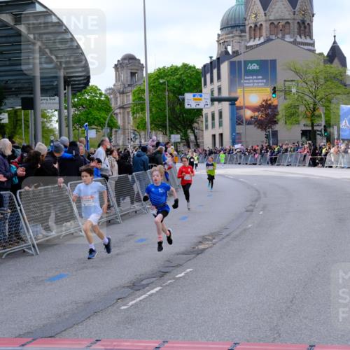 25.04.2026 - Das Zehntel Tim E. http://msf.ph/oto/9567152 25.04.2026 08:47:37 Ziel 1184, 1223, 1246, 2005, 2034, 2611, 2981, 4022, 4024, 4070 meine-sportfotos.de