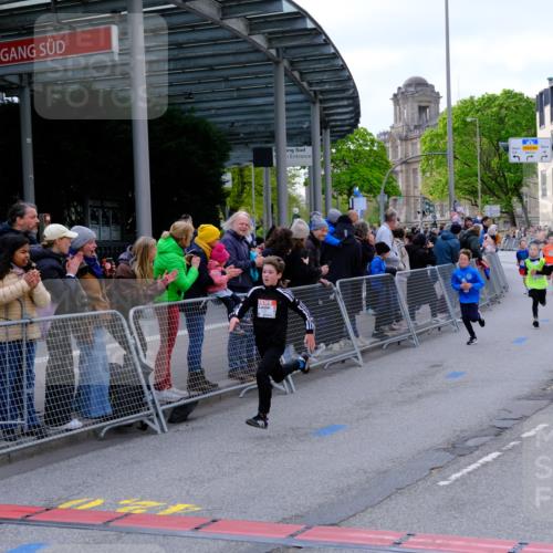 25.04.2026 - Das Zehntel Tim E. http://msf.ph/oto/9567179 25.04.2026 08:47:46 Ziel 1461, 1474, 1519, 1887, 2170, 2174, 2310, 2634, 4070 meine-sportfotos.de