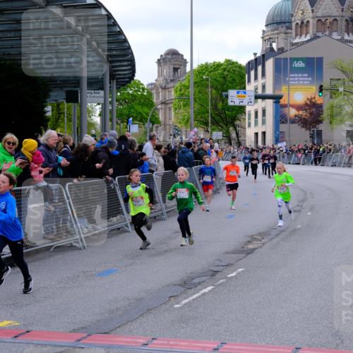 25.04.2026 - Das Zehntel Tim E. http://msf.ph/oto/9567188 25.04.2026 08:47:48 Ziel 1461, 1474, 1519, 1887, 2170, 2174, 2310, 2634 meine-sportfotos.de