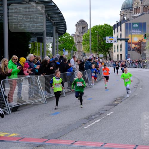25.04.2026 - Das Zehntel Tim E. http://msf.ph/oto/9567190 25.04.2026 08:47:49 Ziel 1461, 1474, 1519, 1887, 2170, 2174, 2310, 2634 meine-sportfotos.de