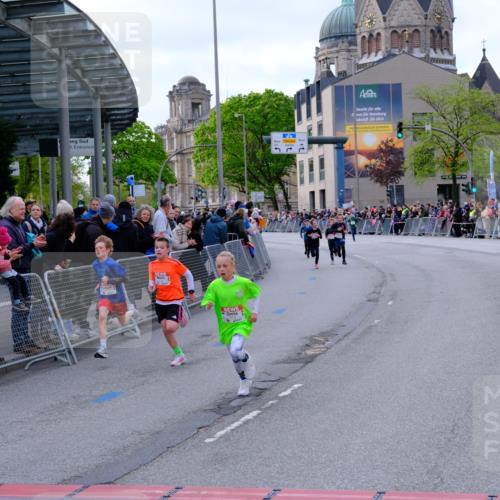 25.04.2026 - Das Zehntel Tim E. http://msf.ph/oto/9567193 25.04.2026 08:47:50 Ziel 1461, 1474, 1519, 1887, 2170, 2174, 2310, 2634, 3104 meine-sportfotos.de