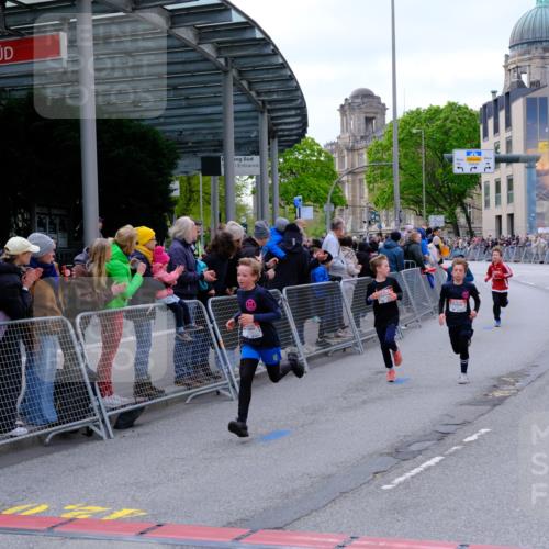 25.04.2026 - Das Zehntel Tim E. http://msf.ph/oto/9567202 25.04.2026 08:47:54 Ziel 1474, 1519, 1887, 2170, 2174, 2310, 2634, 3104, 3107, 3394, 3408, 3410 meine-sportfotos.de