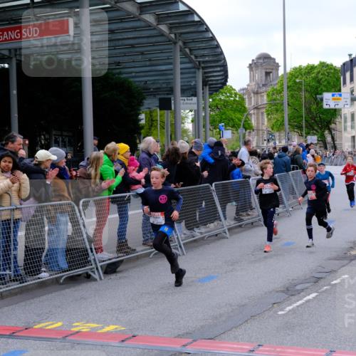 25.04.2026 - Das Zehntel Tim E. http://msf.ph/oto/9567204 25.04.2026 08:47:54 Ziel 1474, 1519, 1887, 2170, 2174, 2310, 2634, 3104, 3107, 3394, 3408, 3410 meine-sportfotos.de
