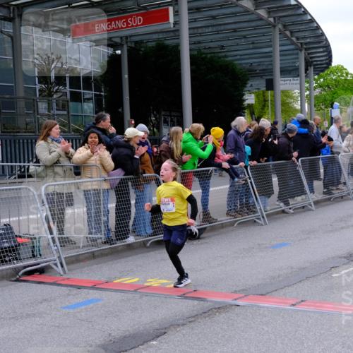 25.04.2026 - Das Zehntel Tim E. http://msf.ph/oto/9567233 25.04.2026 08:48:10 Ziel 1587, 2042, 2053, 2058, 2796, 2815, 3222, 3574, 4063 meine-sportfotos.de