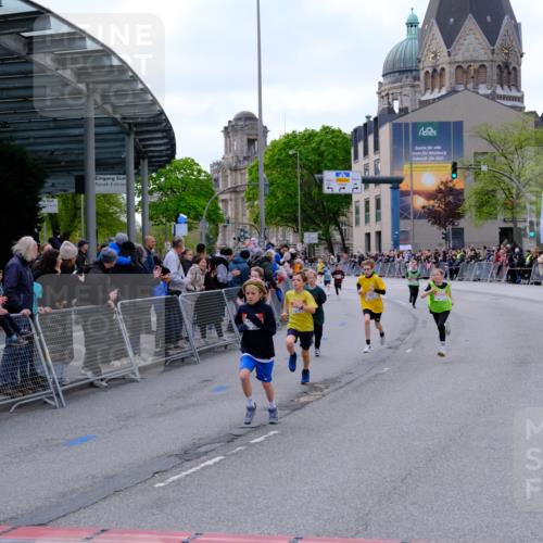 25.04.2026 - Das Zehntel Tim E. http://msf.ph/oto/9567240 25.04.2026 08:48:11 Ziel 1587, 2042, 2053, 2058, 2796, 2815, 3222, 3574, 4063 meine-sportfotos.de