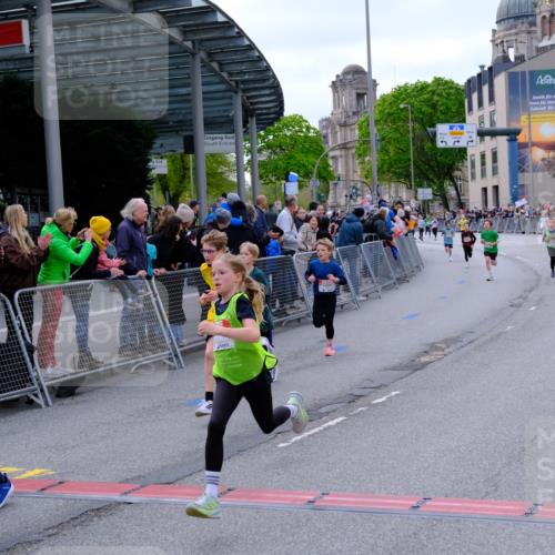 25.04.2026 - Das Zehntel Tim E. http://msf.ph/oto/9567250 25.04.2026 08:48:14 Ziel 1587, 1696, 2042, 2053, 2058, 2796, 2815, 3222, 3302, 3574, 4063 meine-sportfotos.de