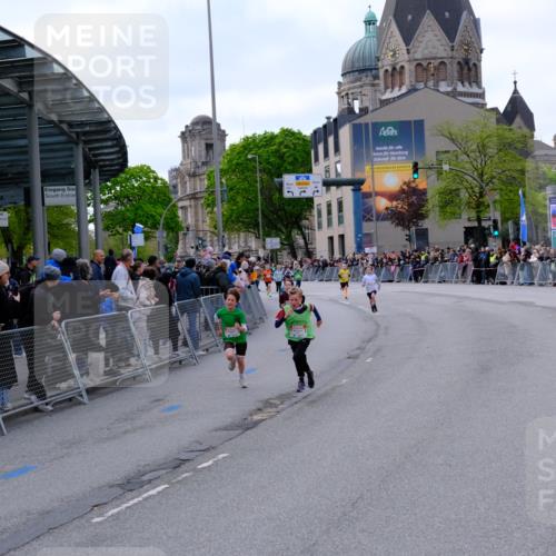 25.04.2026 - Das Zehntel Tim E. http://msf.ph/oto/9567258 25.04.2026 08:48:16 Ziel 1587, 1696, 2042, 2053, 2058, 2796, 2815, 3222, 3302, 3574, 3699, 4063 meine-sportfotos.de