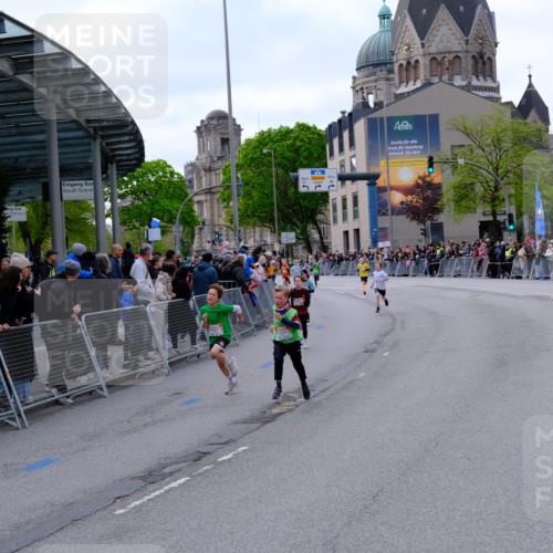 25.04.2026 - Das Zehntel Tim E. http://msf.ph/oto/9567261 25.04.2026 08:48:17 Ziel 1587, 1696, 2042, 2053, 2058, 2173, 2815, 3222, 3302, 3567, 3574, 3699, 4063 meine-sportfotos.de