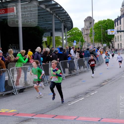 25.04.2026 - Das Zehntel Tim E. http://msf.ph/oto/9567267 25.04.2026 08:48:18 Ziel 1696, 2042, 2053, 2058, 2173, 2815, 3222, 3302, 3567, 3574, 3699, 4063 meine-sportfotos.de