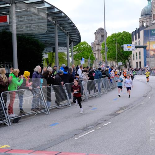 25.04.2026 - Das Zehntel Tim E. http://msf.ph/oto/9567269 25.04.2026 08:48:19 Ziel 1696, 2042, 2053, 2058, 2173, 2815, 3222, 3302, 3567, 3574, 3699, 4063 meine-sportfotos.de