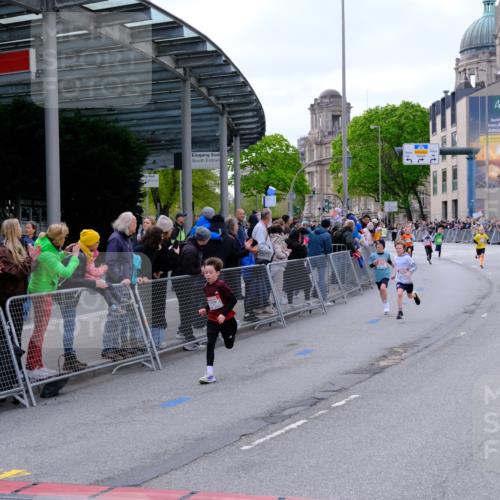 25.04.2026 - Das Zehntel Tim E. http://msf.ph/oto/9567271 25.04.2026 08:48:19 Ziel 1696, 2042, 2053, 2058, 2173, 2815, 3222, 3302, 3567, 3574, 3699, 4063 meine-sportfotos.de